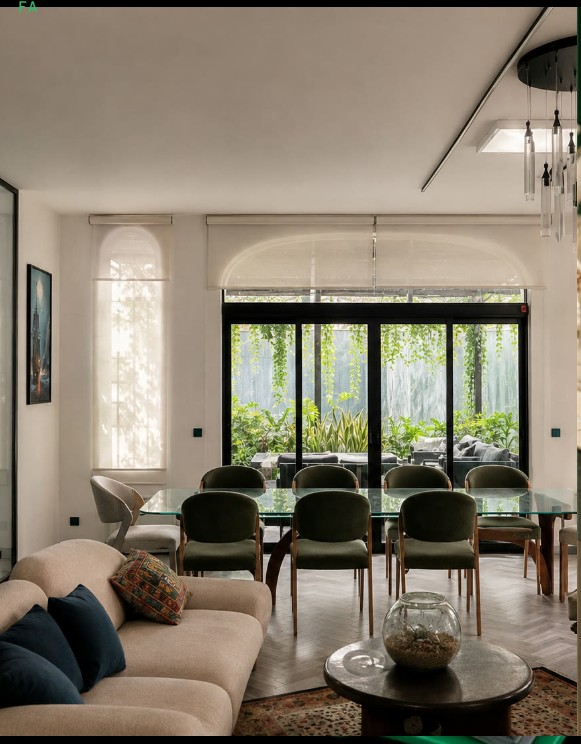 Studio dining lounge